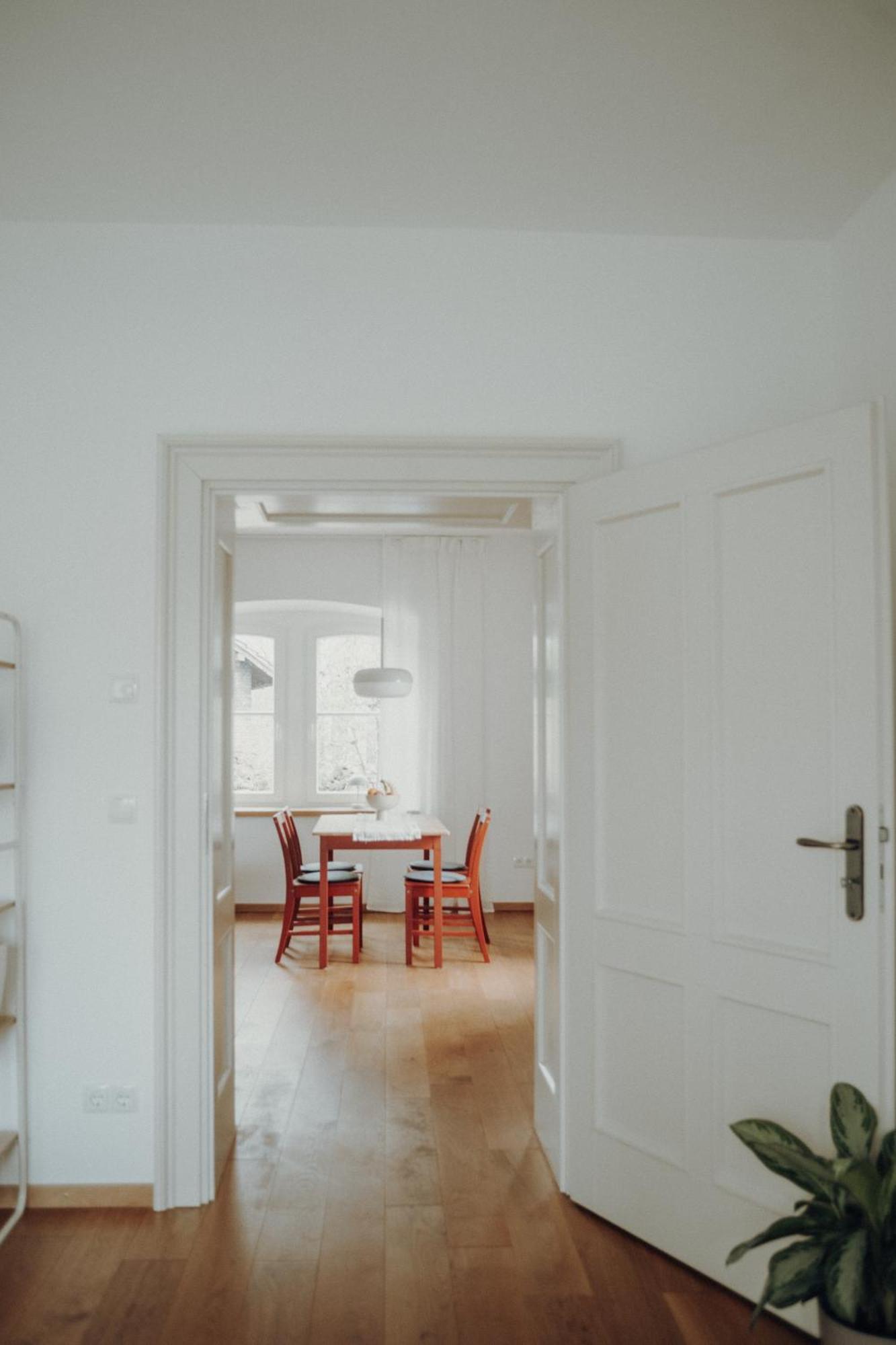 Weinstrassen Apartment Mit Zentrumsanbindung Neustadt an der Weinstraße Exterior foto
